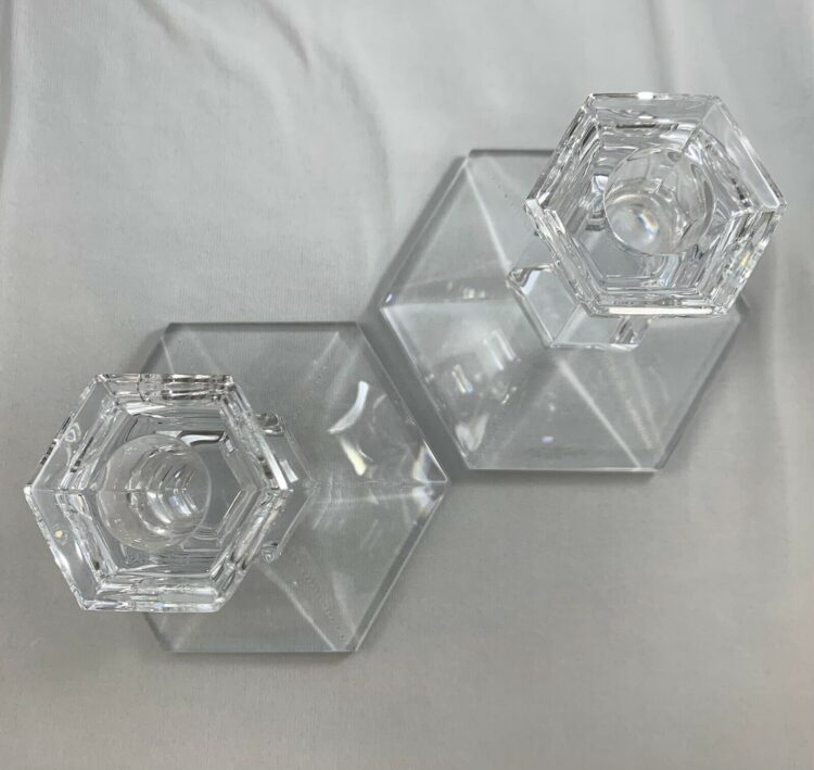 VAL ST. LAMBERT CANDLESTICKS PAIR CRYSTAL GARDENIA HEXAGON HOLDERS-SIGNED - Image 6