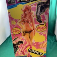 New Megahouse Excellent Model Space Dandy Honey 1:8 PVC Painted - Image 4