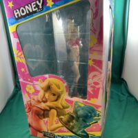 New Megahouse Excellent Model Space Dandy Honey 1:8 PVC Painted - Image 6